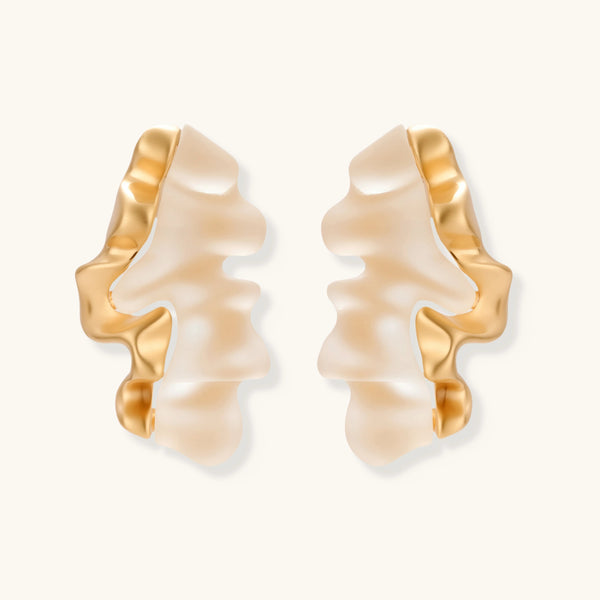 Pearlfoam Wave Earrings