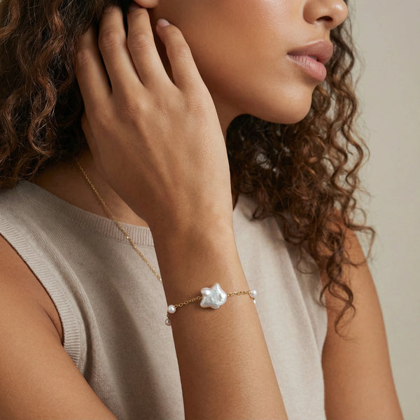 Goldenhaze Pearl Bracelet