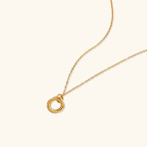Everlink Circle Necklace