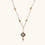 Palace Mosaic Pearl Lariat