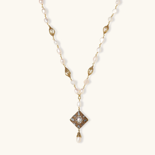 Palace Mosaic Pearl Lariat