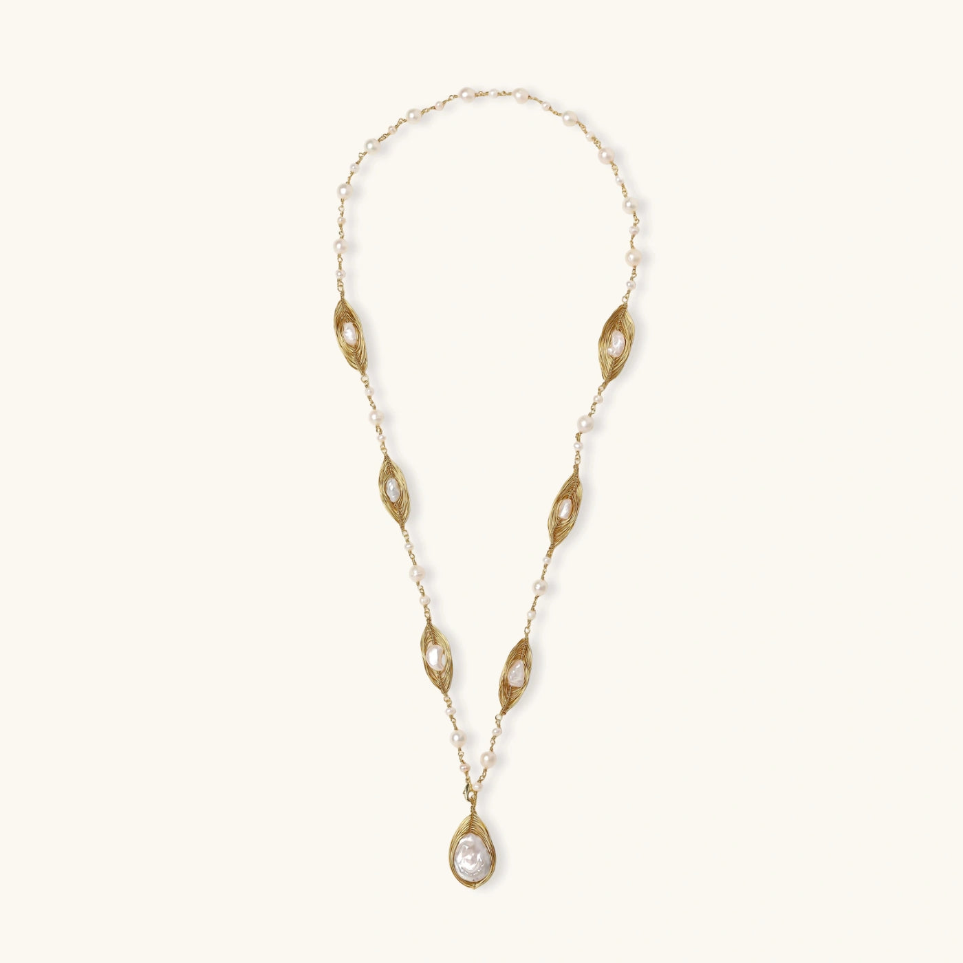 Nestvine Baroque Pearl Necklace